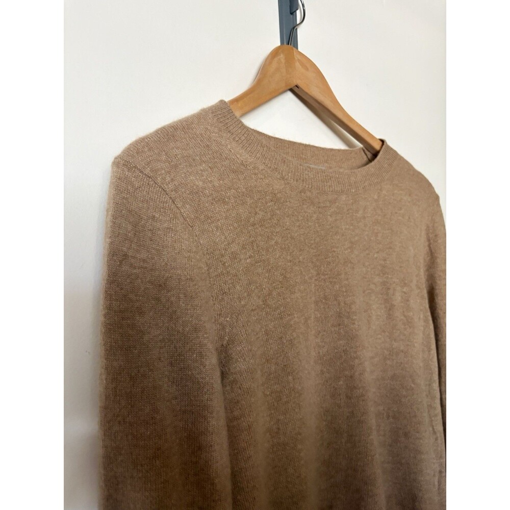 J Crew Camel Cashmere Classic Fit Crewneck Sweater Size Medium - Picture 3 of 8